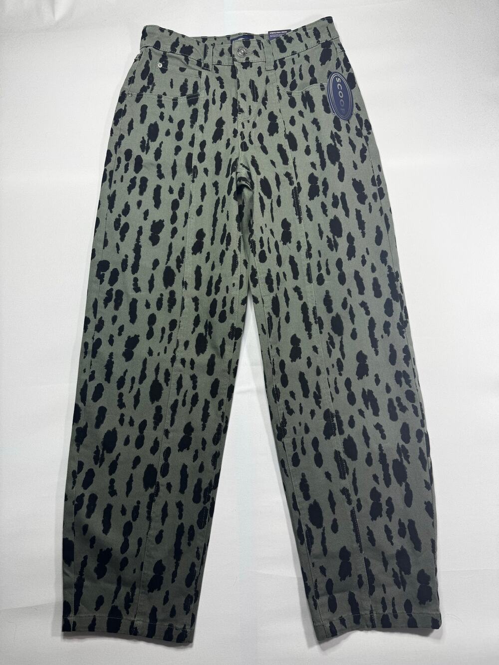 NWT Scoop Women's Leopard Print Green Black Barrel Jeans - Size 6/32" (30x31)*